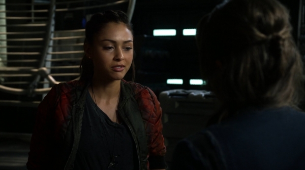 The 100 Season One Episode Two Earth Skills Captures-357
