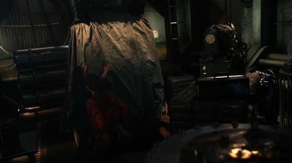 The 100 Season One Episode Two Earth Skills Captures-350
