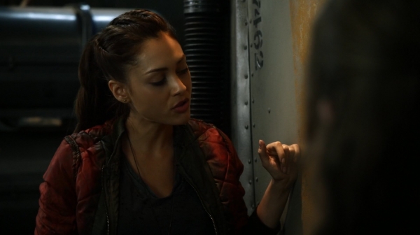 The 100 Season One Episode Two Earth Skills Captures-318
