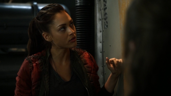 The 100 Season One Episode Two Earth Skills Captures-317
