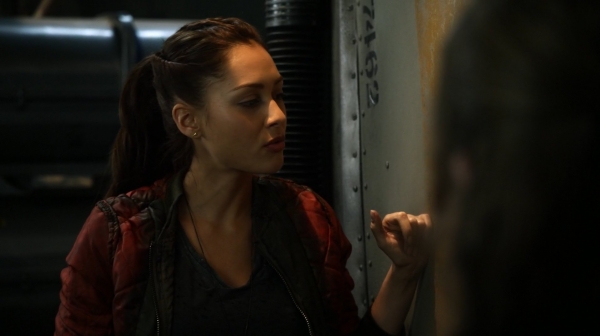 The 100 Season One Episode Two Earth Skills Captures-315
