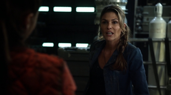 The 100 Season One Episode Two Earth Skills Captures-308
