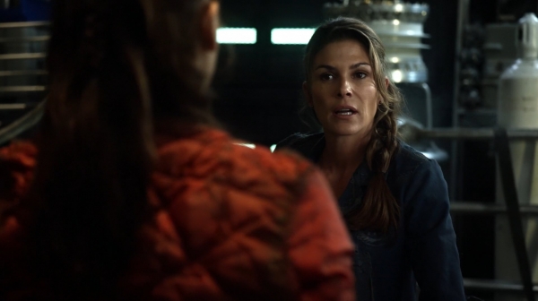The 100 Season One Episode Two Earth Skills Captures-295
