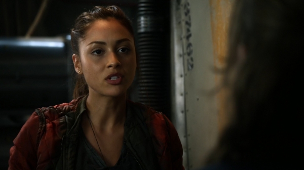 The 100 Season One Episode Two Earth Skills Captures-294
