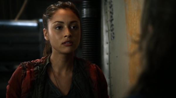 The 100 Season One Episode Two Earth Skills Captures-292
