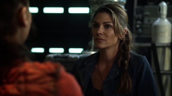 The 100 Season One Episode Two Earth Skills Captures-286
