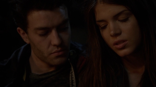The 100 Season One Episode Two Earth Skills Captures-261
