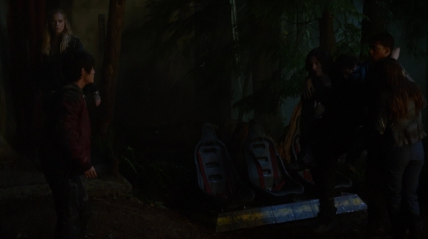 The 100 Season One Episode Two Earth Skills Captures-249
