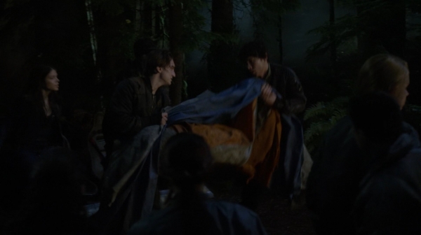 The 100 Season One Episode Two Earth Skills Captures-239
