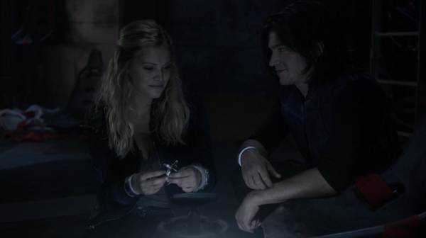 The 100 Season One Episode Two Earth Skills Captures-202
