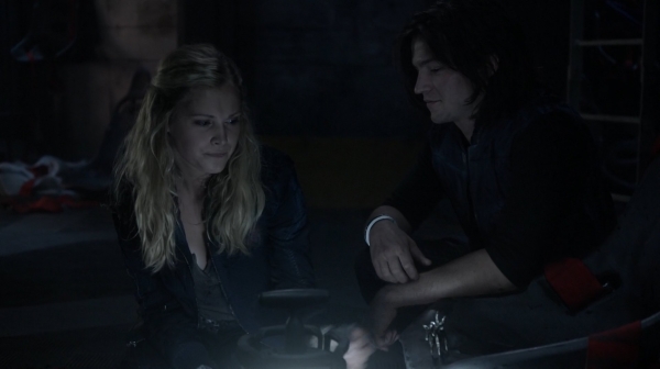 The 100 Season One Episode Two Earth Skills Captures-198
