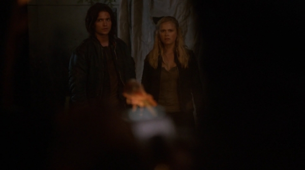 The 100 Season One Episode Two Earth Skills Captures-142
