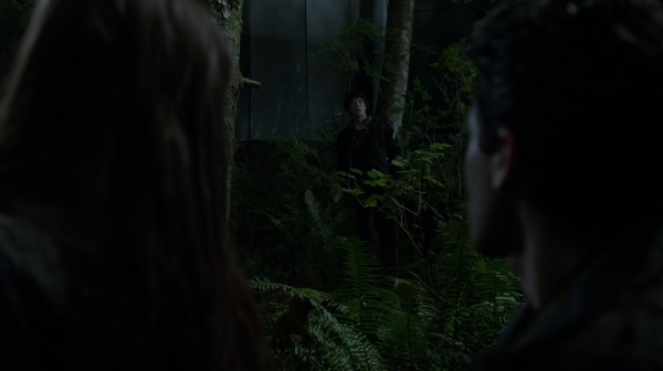 The 100 Season One Episode Two Earth Skills Captures-90
