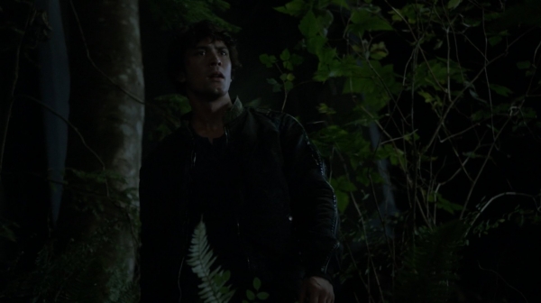 The 100 Season One Episode Two Earth Skills Captures-86
