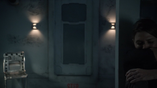 Twilights Last Gleaming The 100 Season One Episode Five-1430
