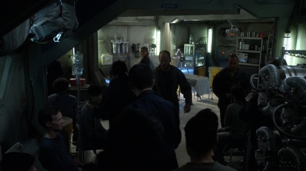 Twilights Last Gleaming The 100 Season One Episode Five-1121
