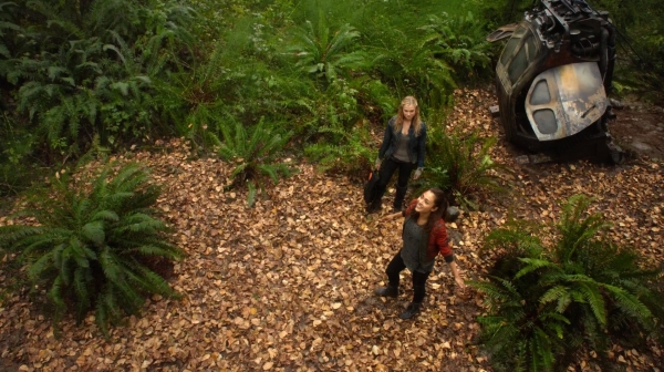 Twilights Last Gleaming The 100 Season One Episode Five-869
