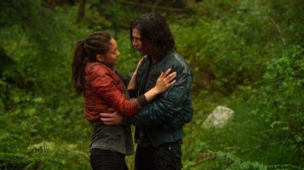 Twilights Last Gleaming The 100 Season One Episode Five-825

