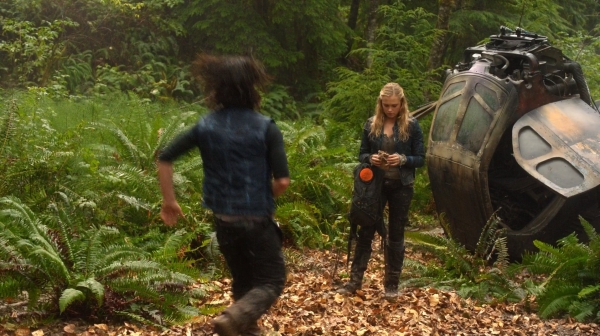 Twilights Last Gleaming The 100 Season One Episode Five-807
