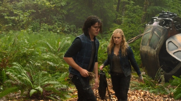 Twilights Last Gleaming The 100 Season One Episode Five-802
