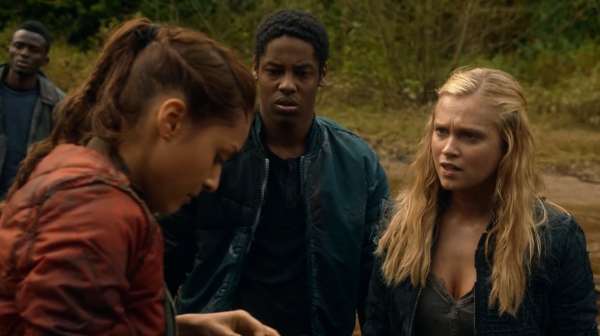 Twilights Last Gleaming The 100 Season One Episode Five-517
