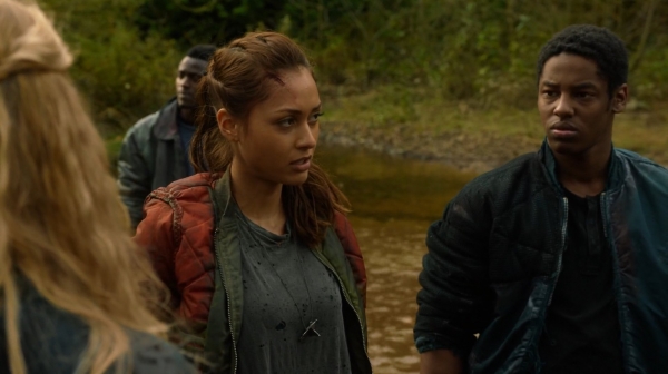 Twilights Last Gleaming The 100 Season One Episode Five-503

