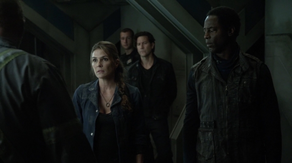 Twilights Last Gleaming The 100 Season One Episode Five-455
