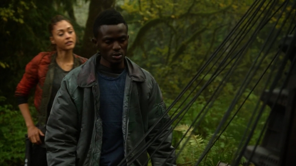 Twilights Last Gleaming The 100 Season One Episode Five-405
