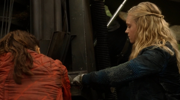 Twilights Last Gleaming The 100 Season One Episode Five-398
