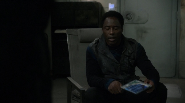 Twilights Last Gleaming The 100 Season One Episode Five-352
