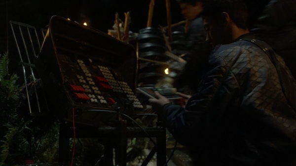Twilights Last Gleaming The 100 Season One Episode Five-233
