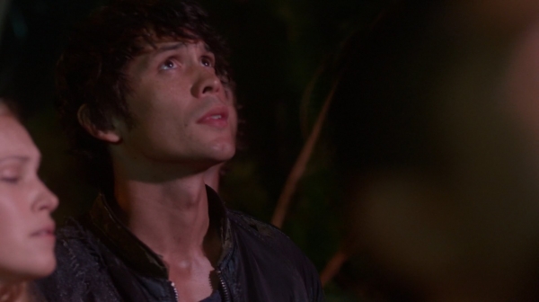 Twilights Last Gleaming The 100 Season One Episode Five-170
