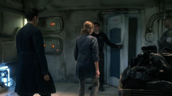 Twilights Last Gleaming The 100 Season One Episode Five-129
