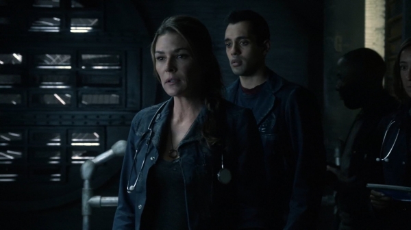 Twilights Last Gleaming The 100 Season One Episode Five-123

