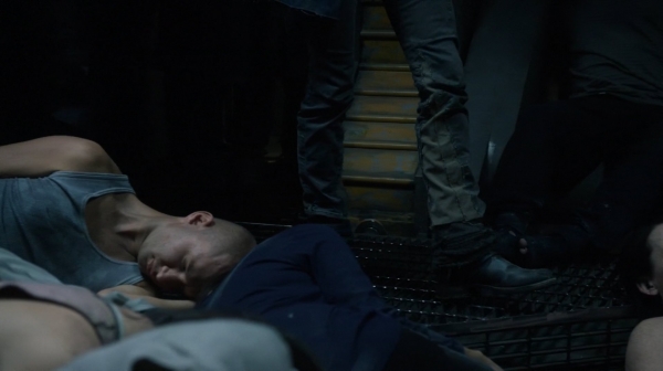 Twilights Last Gleaming The 100 Season One Episode Five-113
