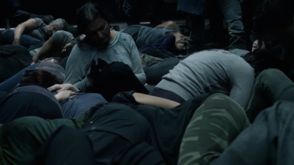 Twilights Last Gleaming The 100 Season One Episode Five-109
