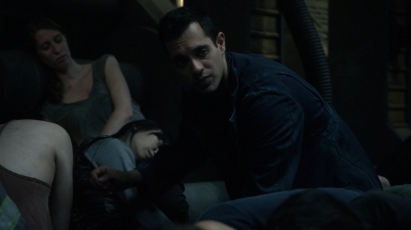 Twilights Last Gleaming The 100 Season One Episode Five-102
