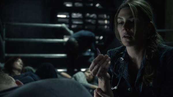 Twilights Last Gleaming The 100 Season One Episode Five-97
