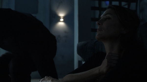 Twilights Last Gleaming The 100 Season One Episode Five-39

