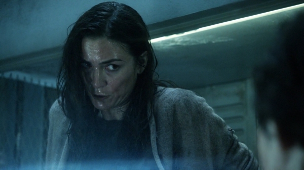 The 100 His Sisters Keeper Season One Episode Six-1408
