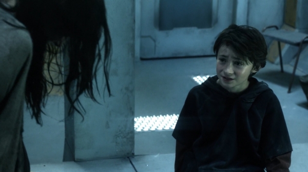 The 100 His Sisters Keeper Season One Episode Six-1398
