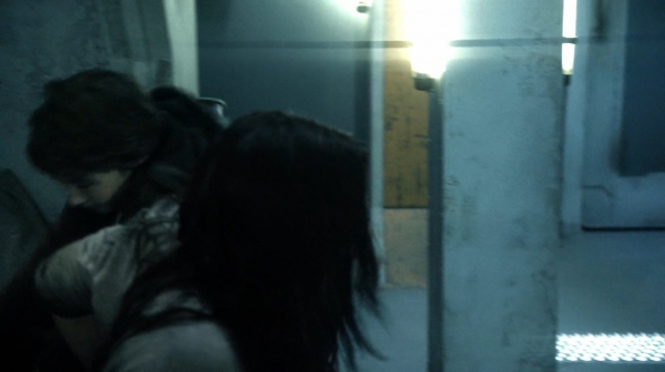 The 100 His Sisters Keeper Season One Episode Six-1392
