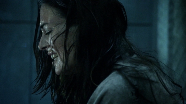 The 100 His Sisters Keeper Season One Episode Six-1385
