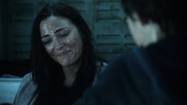 The 100 His Sisters Keeper Season One Episode Six-1377
