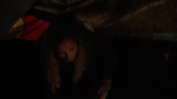 The 100 His Sisters Keeper Season One Episode Six-1319
