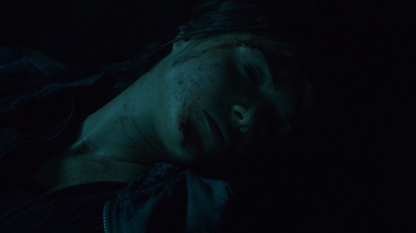 The 100 His Sisters Keeper Season One Episode Six-1293
