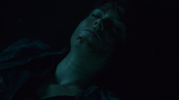The 100 His Sisters Keeper Season One Episode Six-1291
