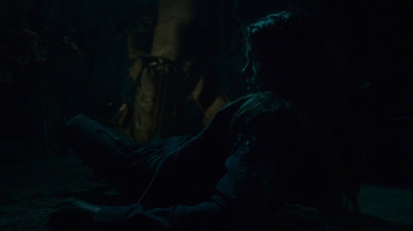 The 100 His Sisters Keeper Season One Episode Six-1283
