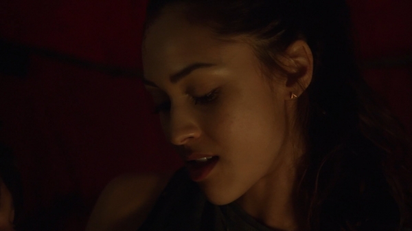 The 100 His Sisters Keeper Season One Episode Six-1227
