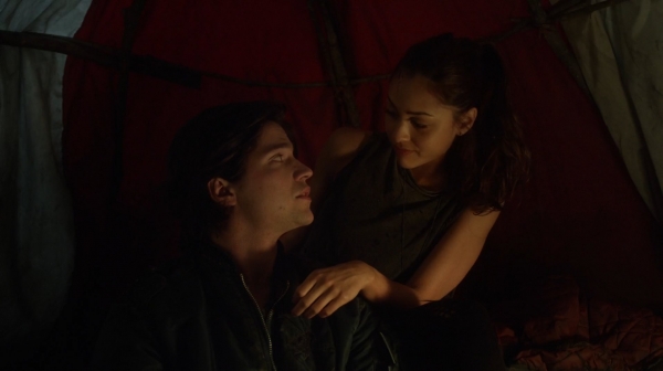 The 100 His Sisters Keeper Season One Episode Six-1223
